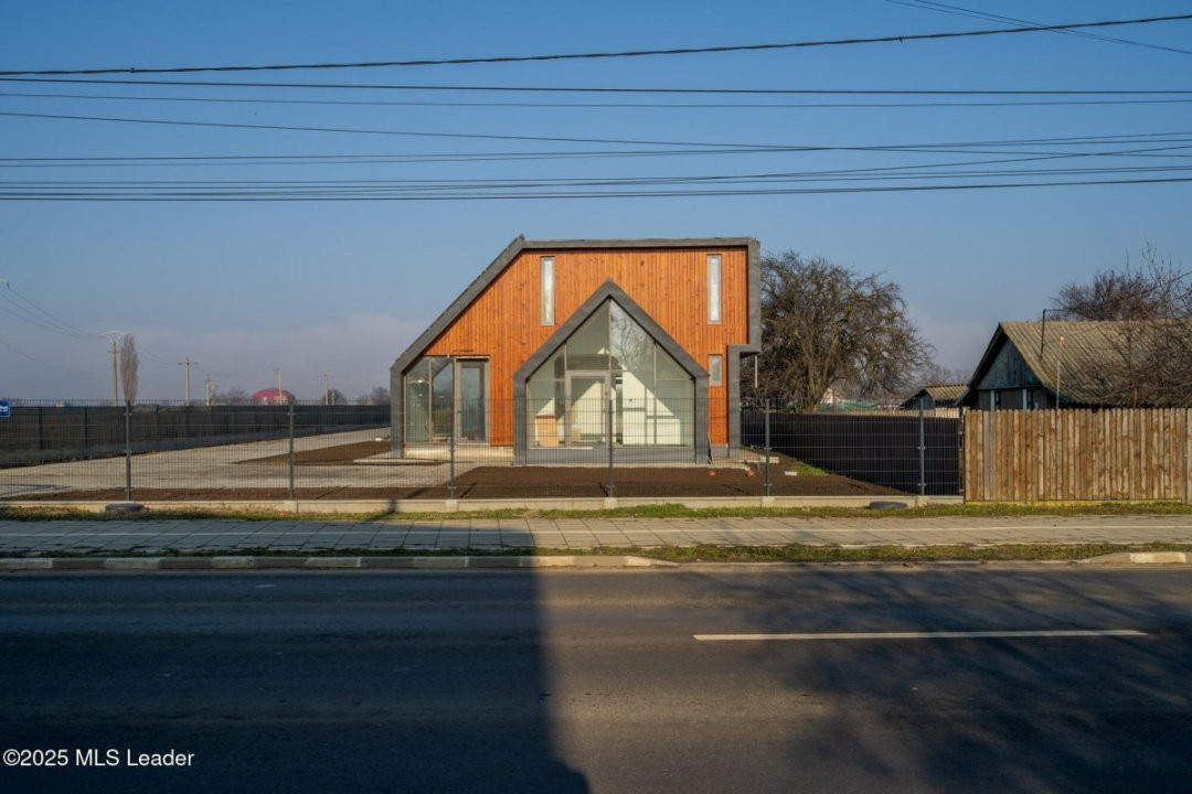 Casa moderna de vanzare in Ciofliceni