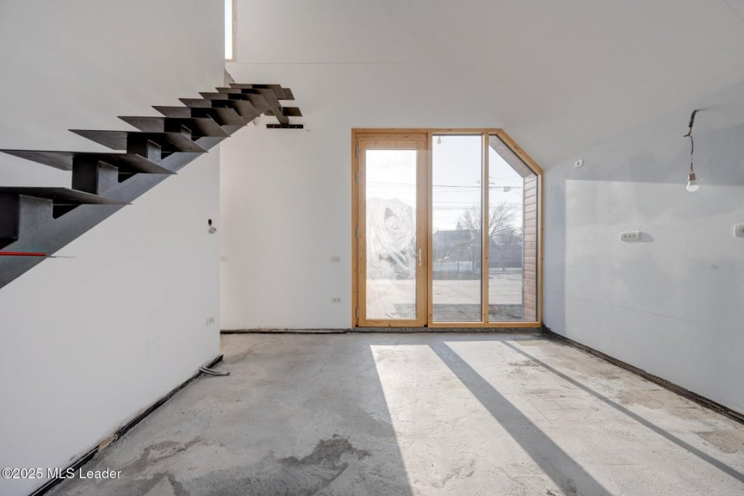 Casa moderna de vanzare in Ciofliceni