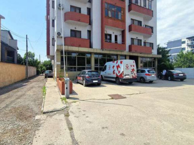 Spațiu comercial 790mp si teren 600mp - de inchiriat, Prelungirea Ghencea