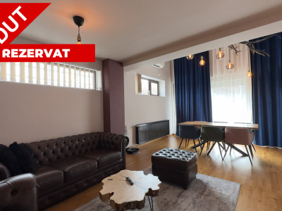 Apartament spațios cu 5 camere, vila 2010!