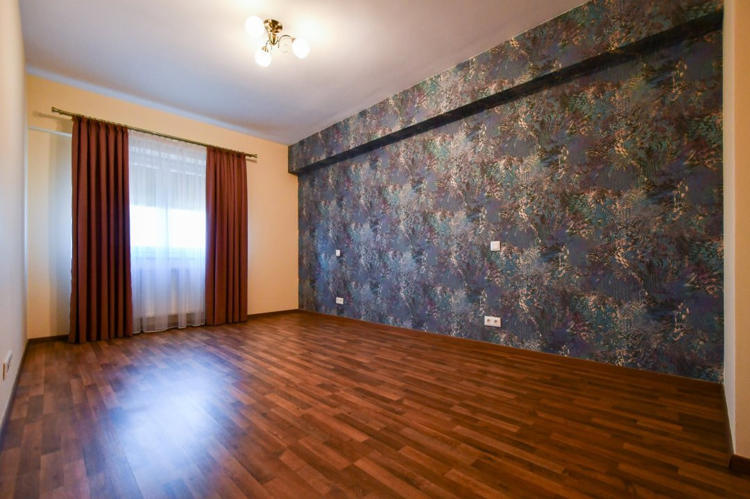Piata Muncii – Bd. Decebal - 3 camere 88mp + garaj subteran