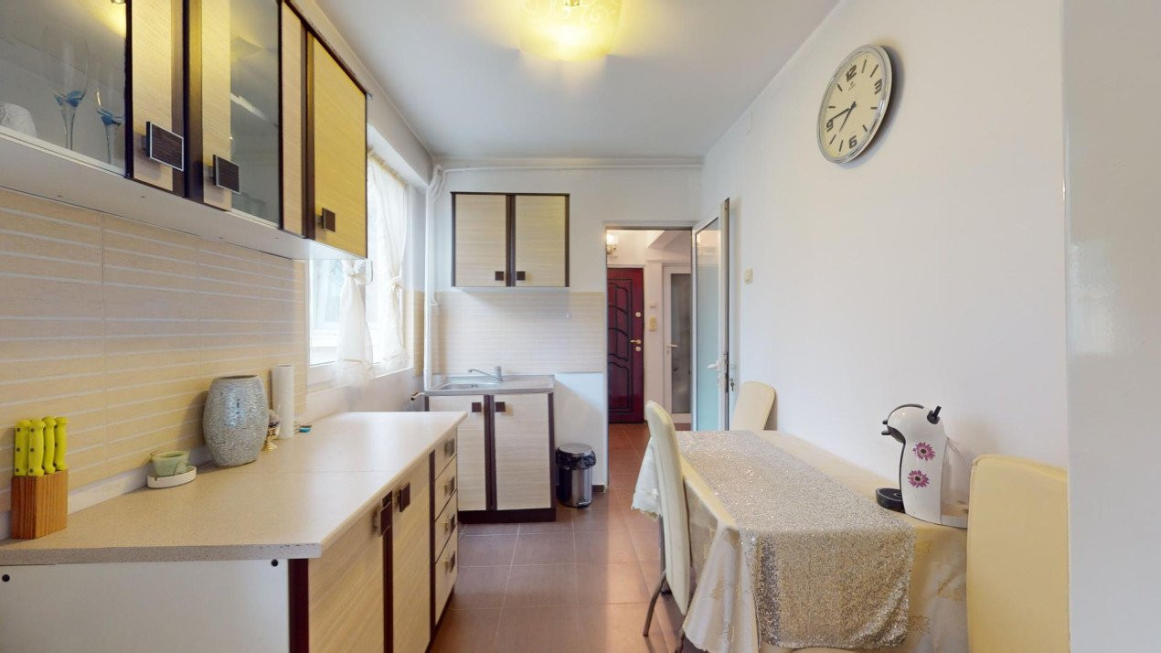 Apartament cu 2 camere de vanzare - Serban Voda -metrou Eroii Revolutiei