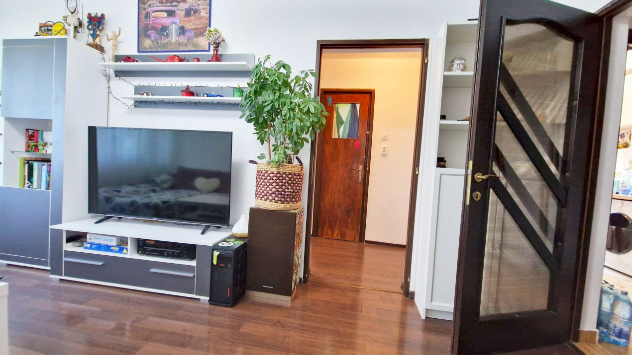 Apartament 2 camere gata să te primească, în Alexandru Obregia!