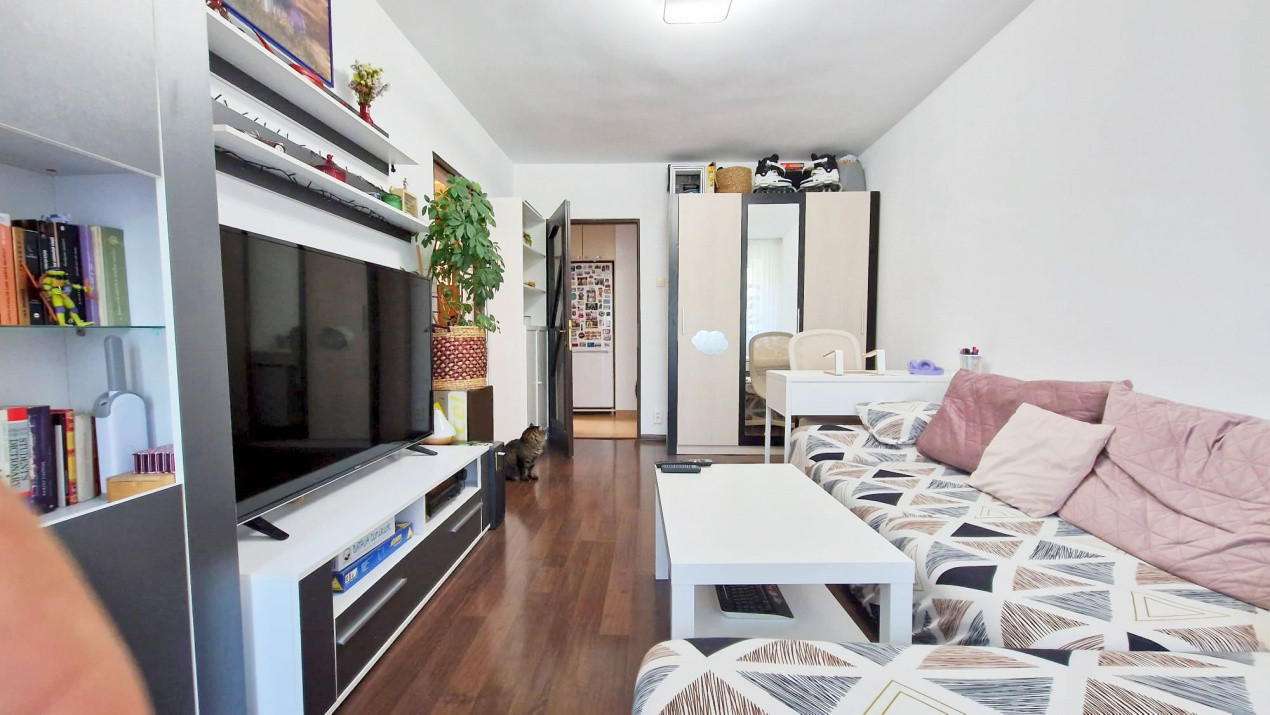 Apartament 2 camere gata să te primească, în Alexandru Obregia!
