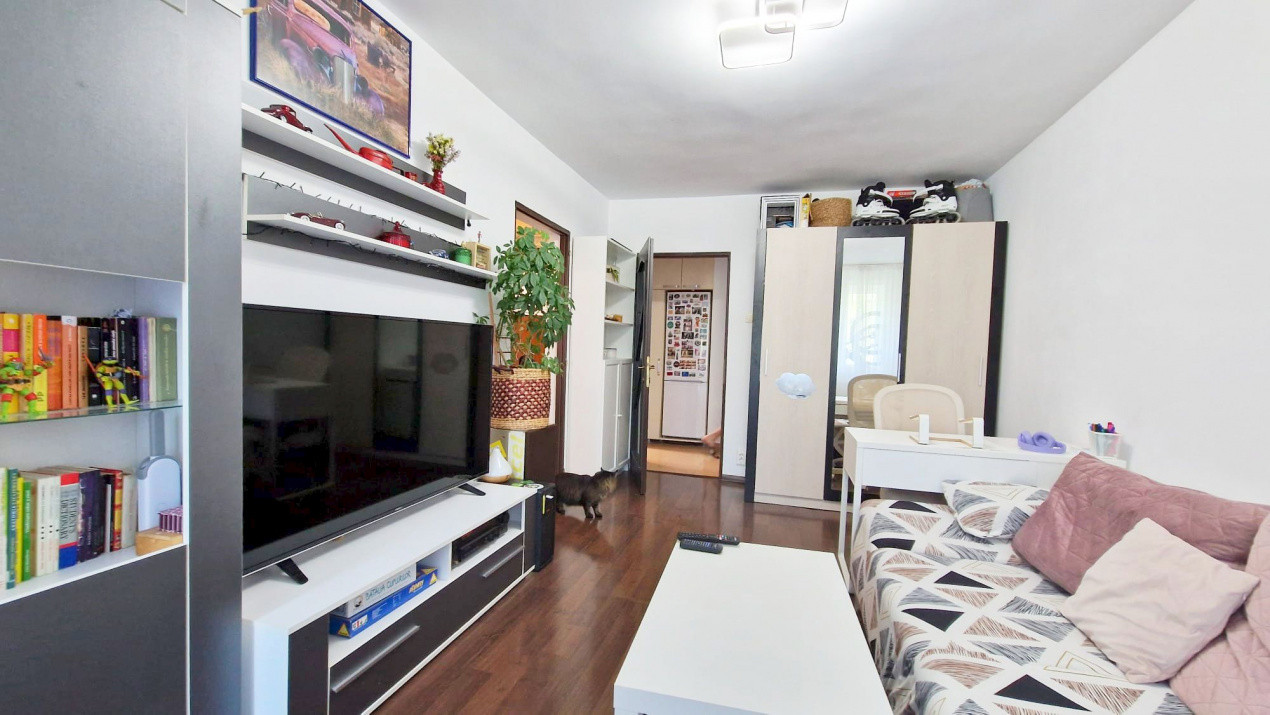 Apartament 2 camere gata să te primească, în Alexandru Obregia!