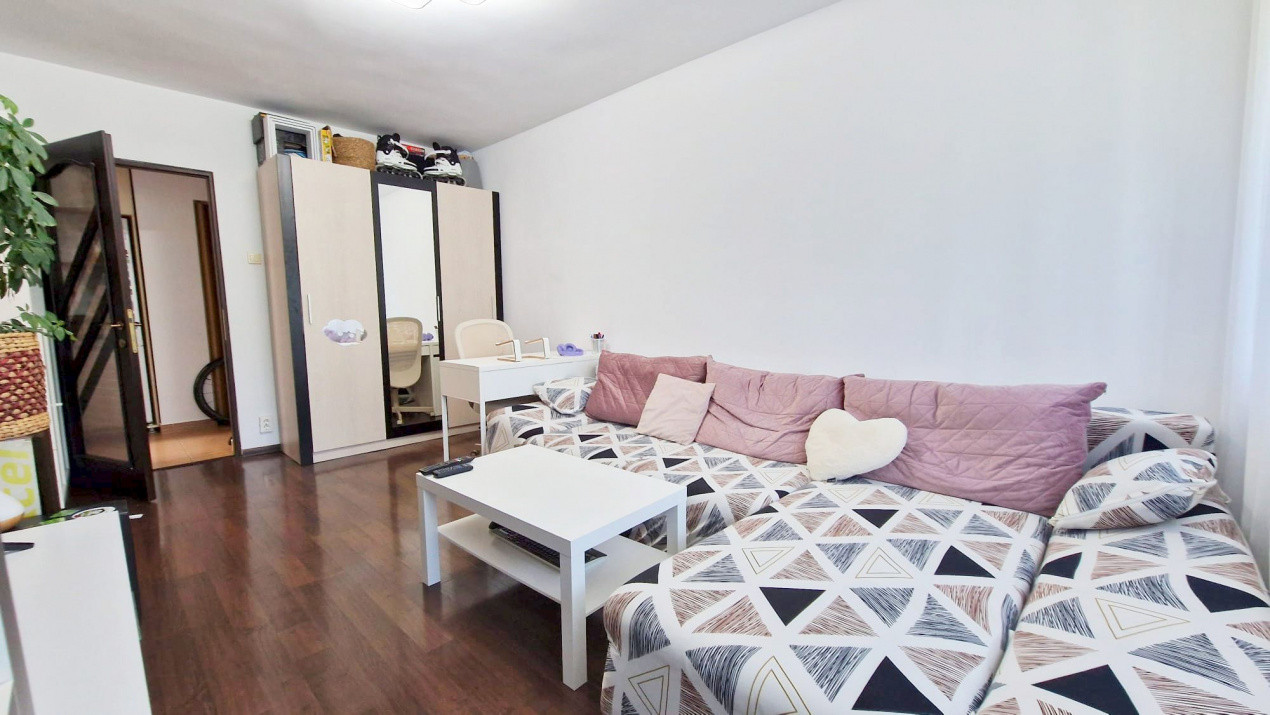 Apartament 2 camere gata să te primească, în Alexandru Obregia!