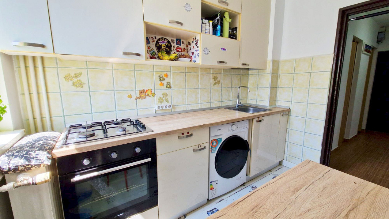 Apartament 2 camere gata să te primească, în Alexandru Obregia!