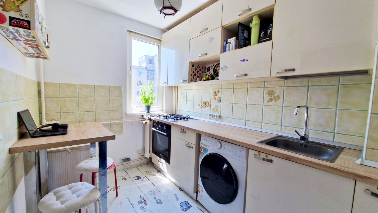 Apartament 2 camere gata să te primească, în Alexandru Obregia!