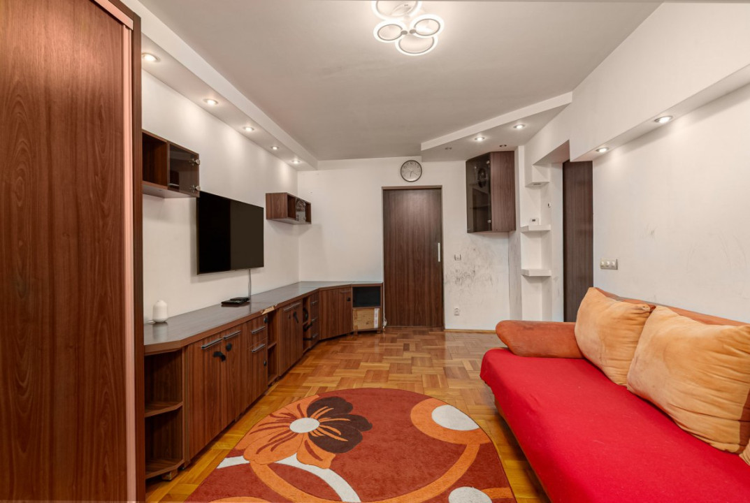 DRISTOR - RAMNICU SARAT - 2 CAMERE 53 MP, ETAJ 4, CENTRALA PROPRIE!