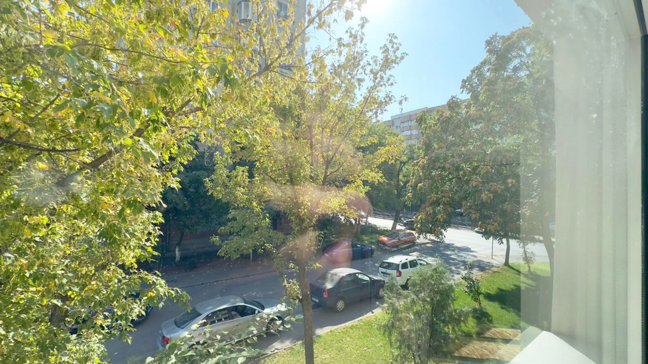 Apartament 3 camere, pe Șos. Virtuții – tramvaiul 41 la ușă!