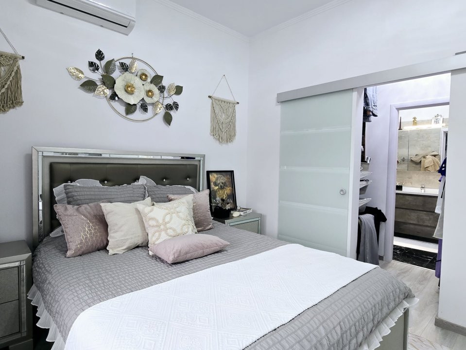 Vila modernă în Cernica – 4 camere, teren 331 mp, pret super!