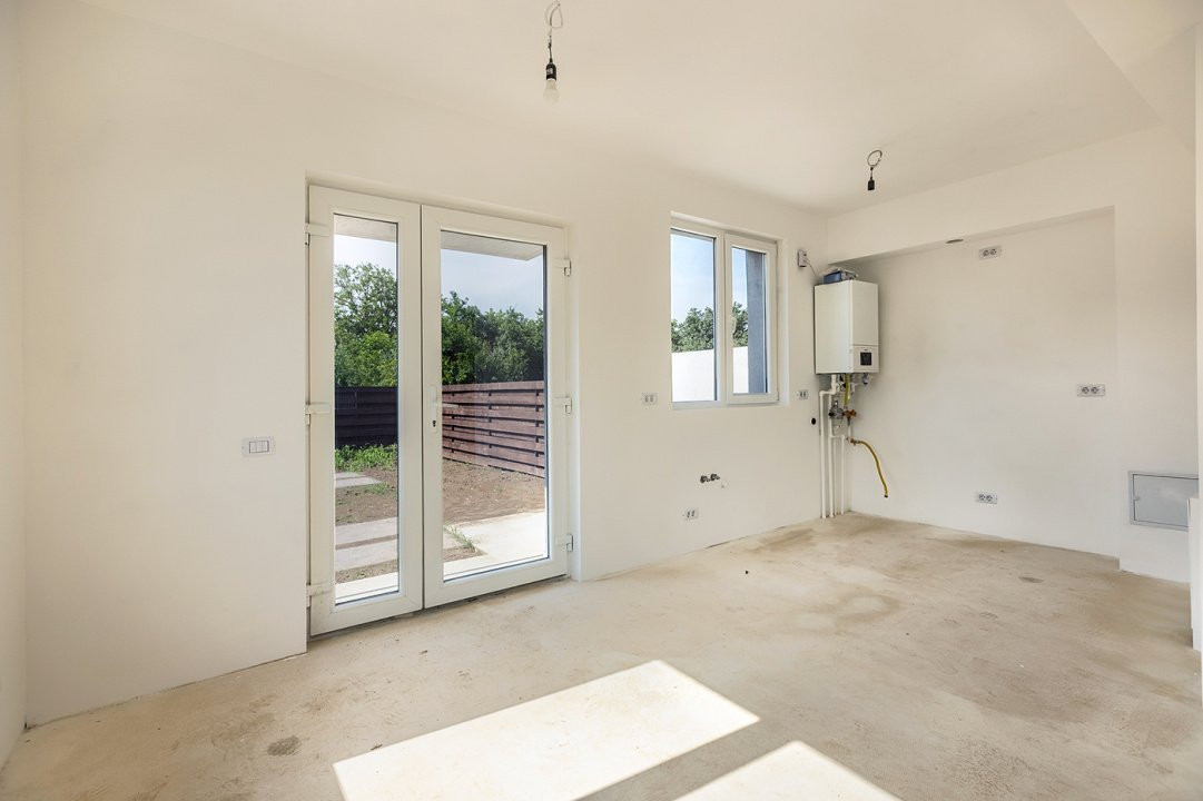 Casă modernă tip duplex, P+1+Pod, cu 3 camere, 2 băi – Balotești