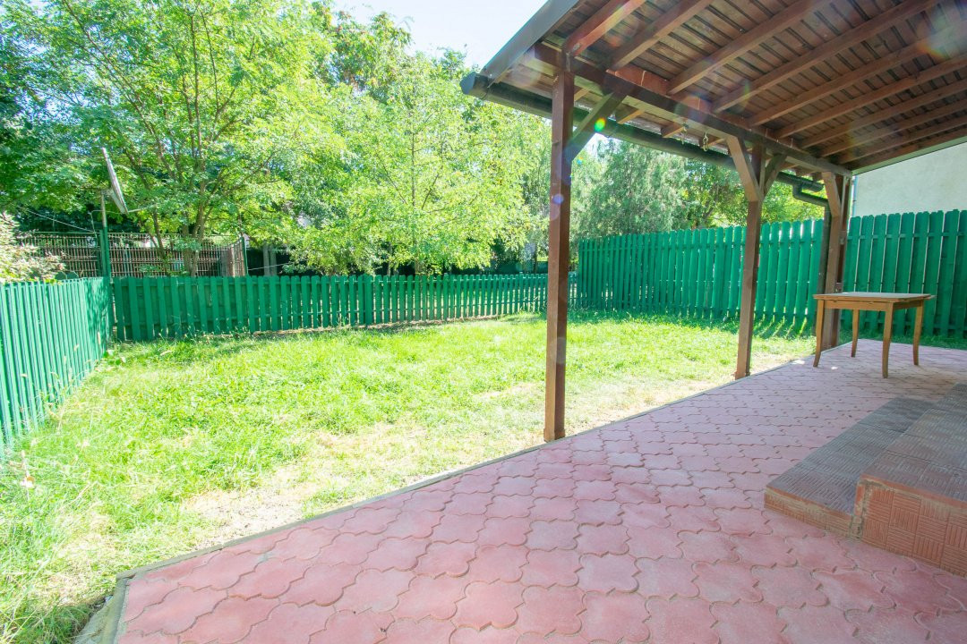 Vila in Cartier Azur-Pipera,3 camere ,teren 234 mp,renovata recent