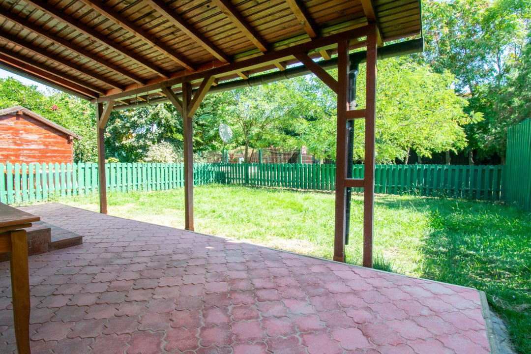 Vila in Cartier Azur-Pipera,3 camere ,teren 234 mp,renovata recent