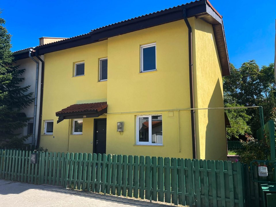 Vila in Cartier Azur-Pipera,3 camere ,teren 234 mp,renovata recent
