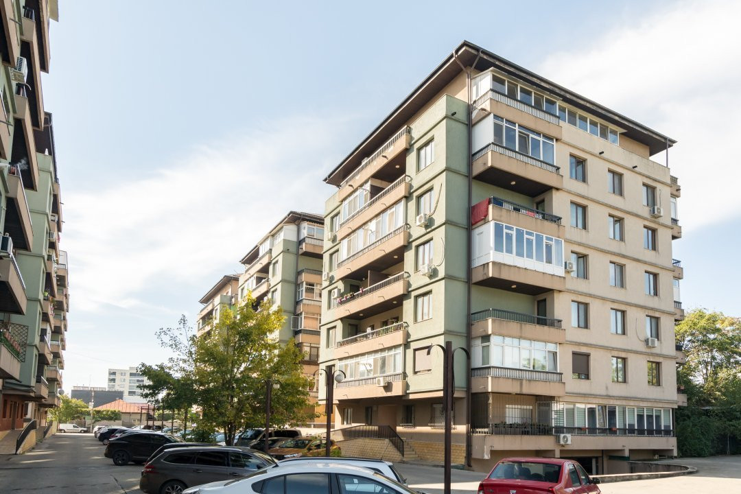 Vanzare Apartament 4 Camere Giulesti Foarte Spatios si Investitie Avantajoasa