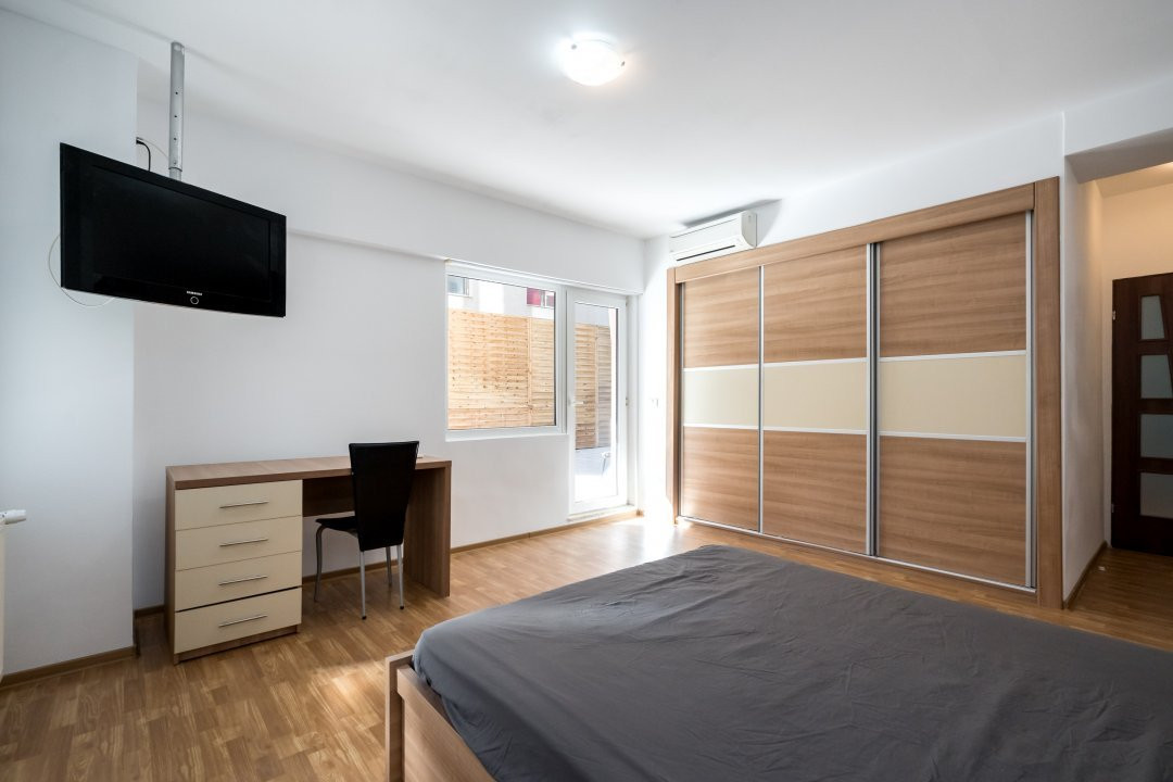 Vanzare Apartament 4 Camere Giulesti Foarte Spatios si Investitie Avantajoasa