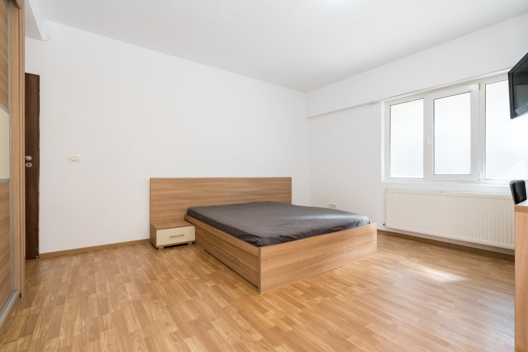 Vanzare Apartament 4 Camere Giulesti Foarte Spatios si Investitie Avantajoasa