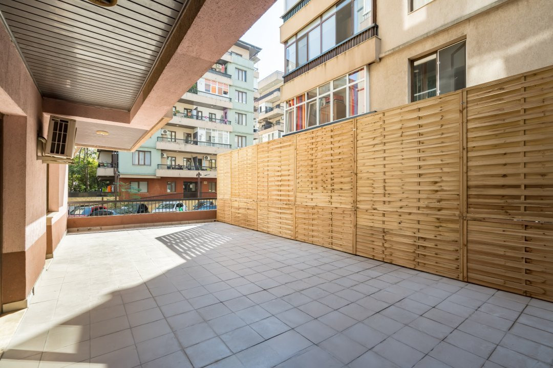 Vanzare Apartament 4 Camere Giulesti Foarte Spatios si Investitie Avantajoasa