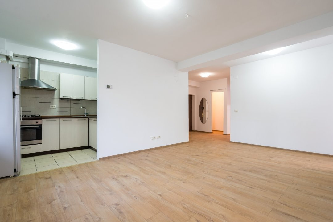 Vanzare Apartament 4 Camere Giulesti Foarte Spatios si Investitie Avantajoasa