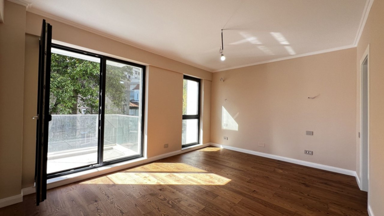 Unirii, apartament gata de mutat, 2 parcari incluse in pret !