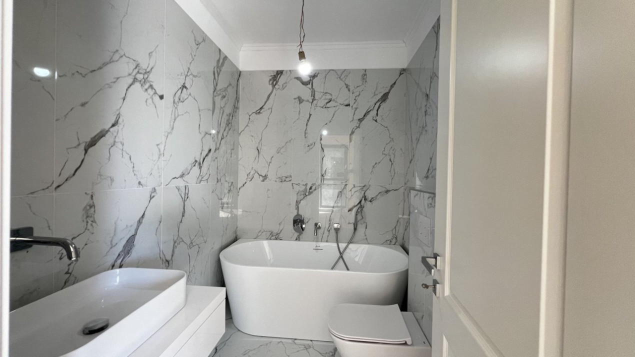 Unirii, apartament gata de mutat, 2 parcari incluse in pret !