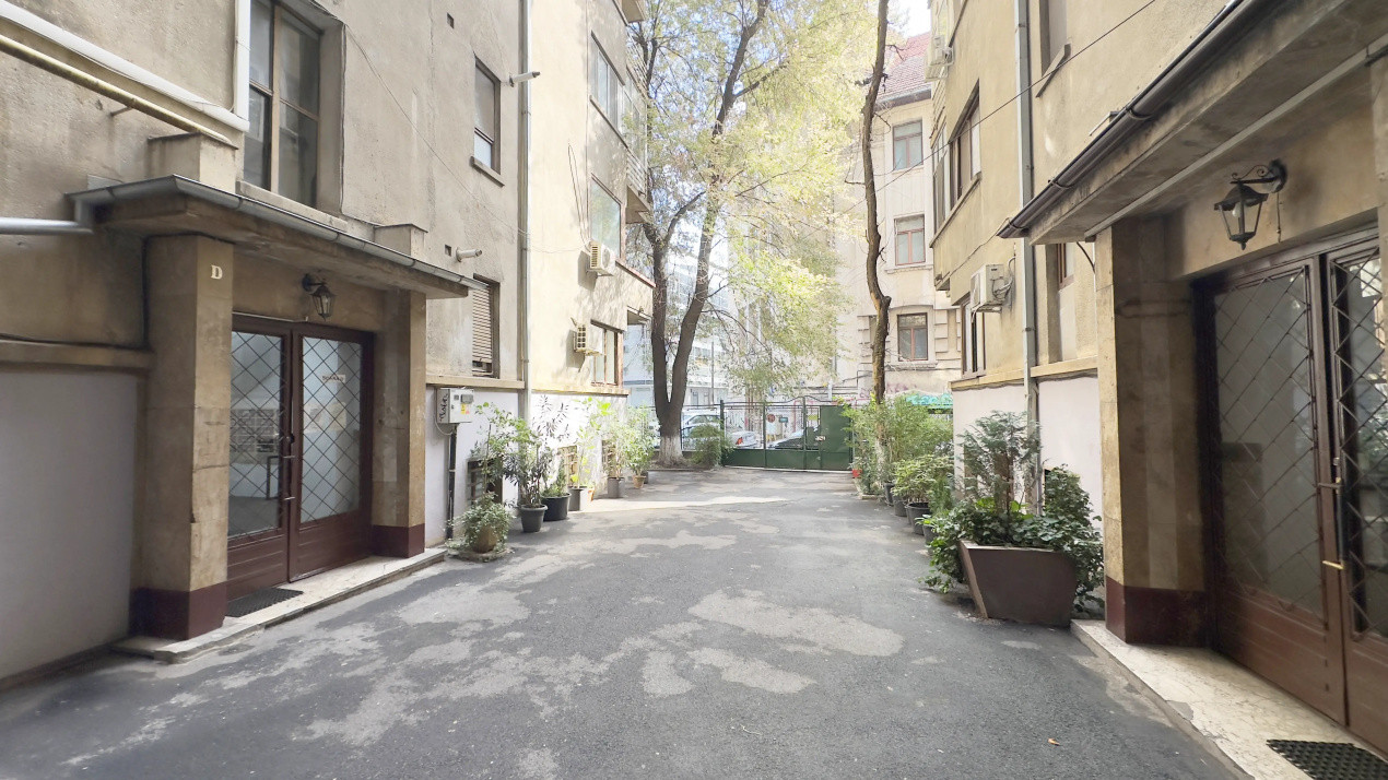 Chic si Central – Garsonieră de închiriat, Balcescu 24