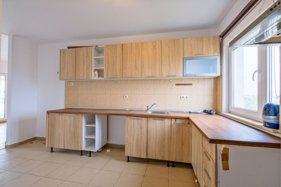 Apartament spațios 3 camere, 3bai, 2 locuri de parcare incluse