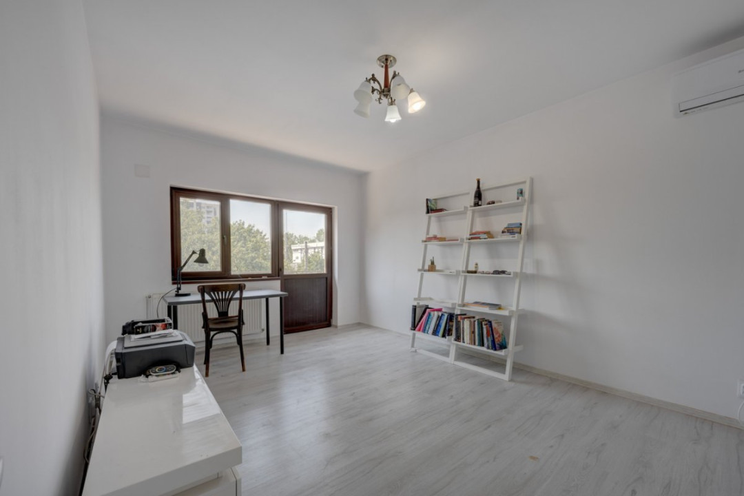 Bucureștii Noi, Laminorului, casă și teren 1.320mp cu deschidere la două străzi!