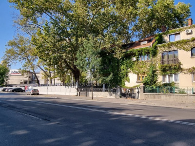 Apartament decomandat in Cotroceni, demisol cu 4 camere in suprafata de 82,73mp!