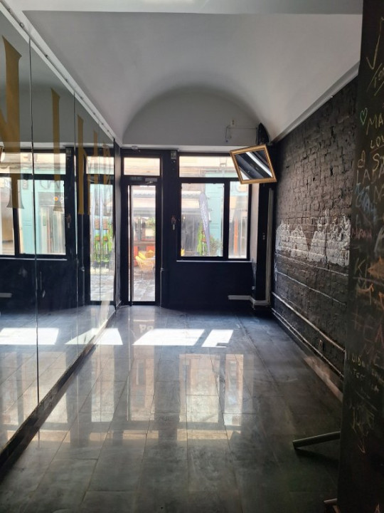 Centrul Vechi, spațiu comercial 34mp Str. Smârdan!