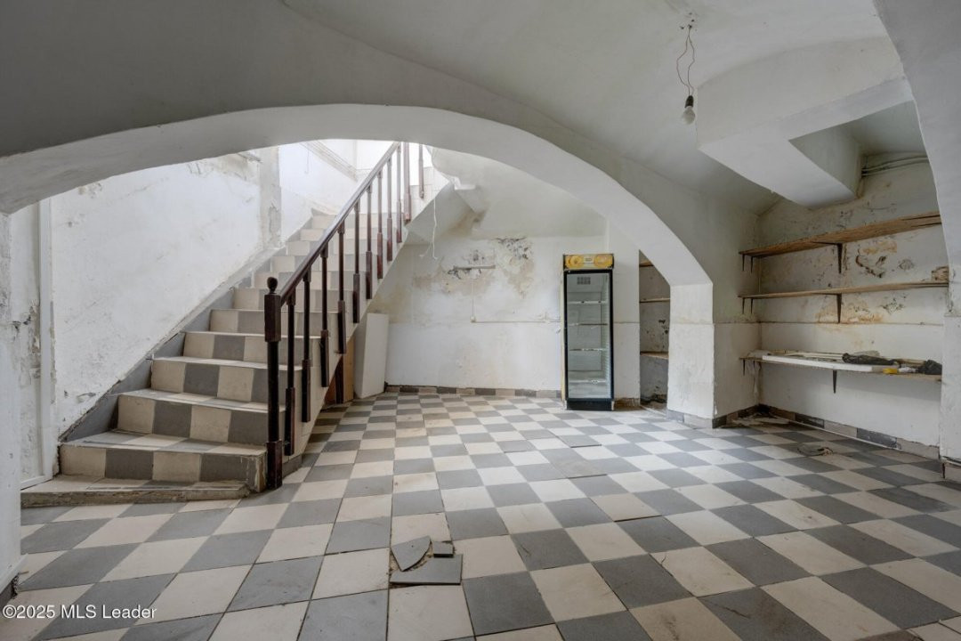 Vanzare imobil 8 camere, intrare Parc Carol