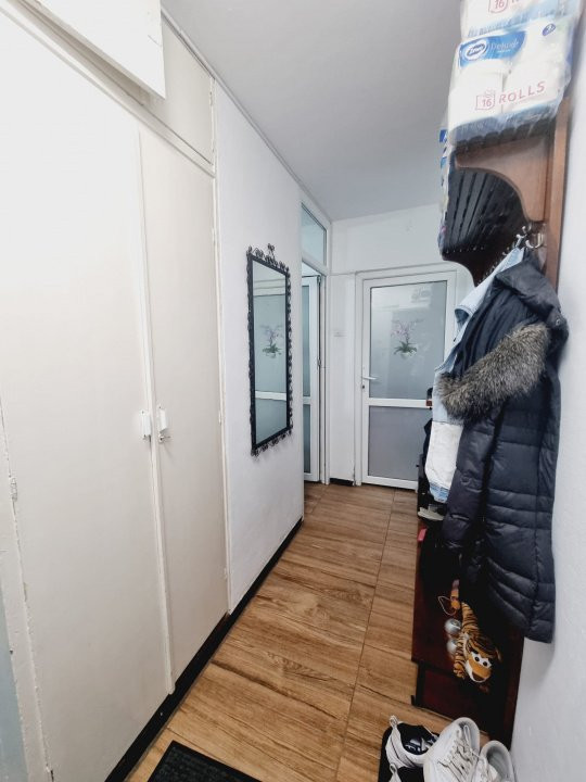 APARTAMENT 2 CAMERE LA 1 MINUT DE METROU 