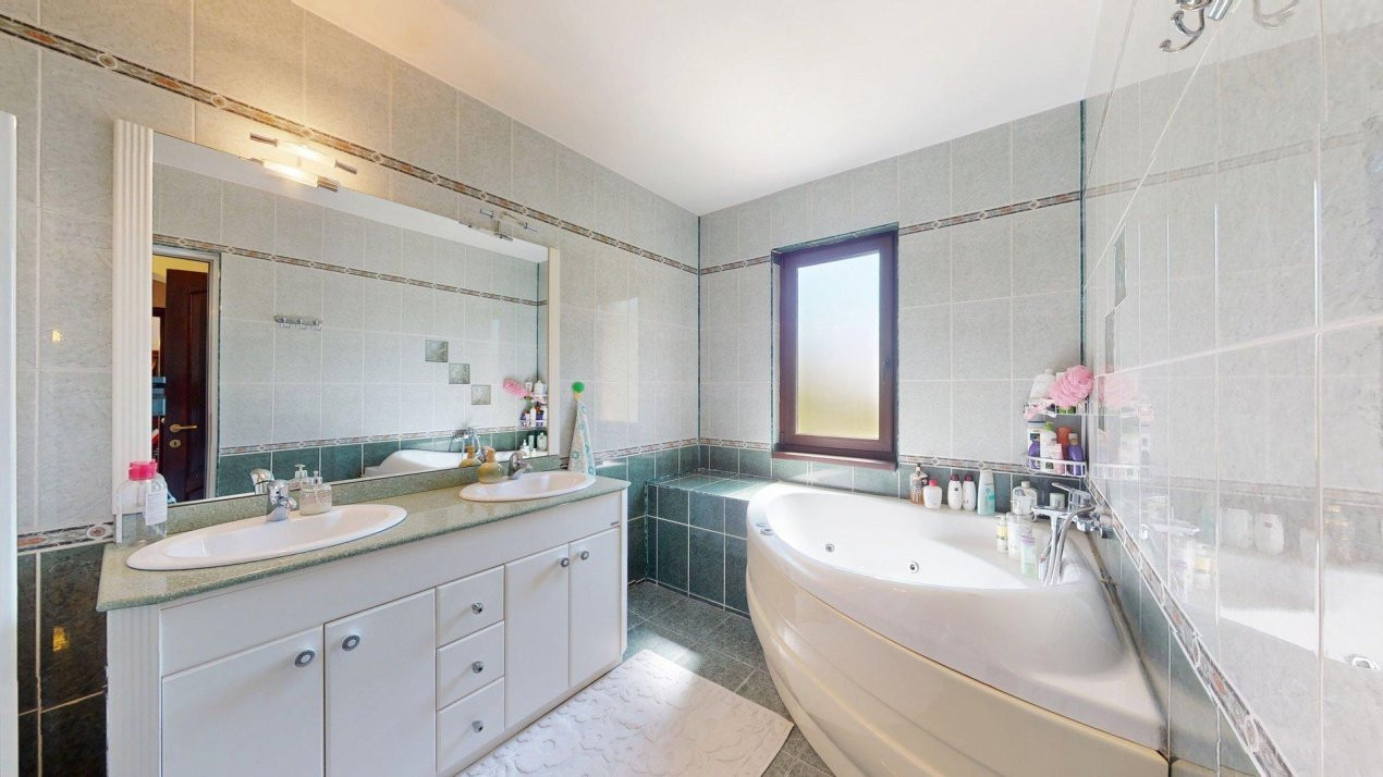 Casa deosebita 7 camere | Teren 324 m | Drumul Taberei- Timisoara
