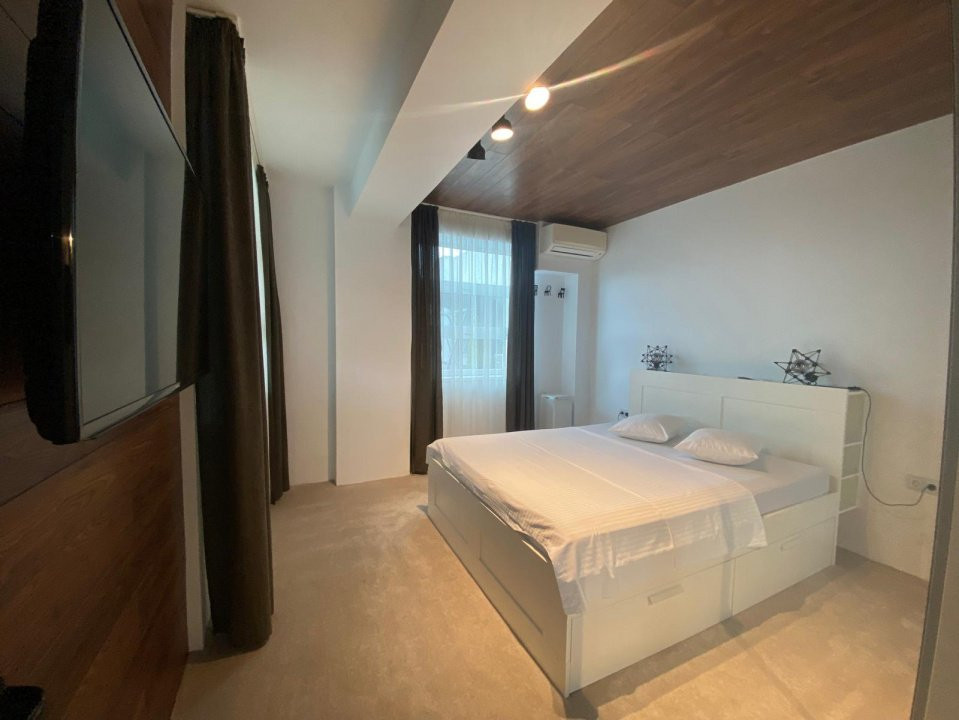 READY TO MOVE// 3 CAMERE CU TERASA 50MP// SPITAL FUNDENI