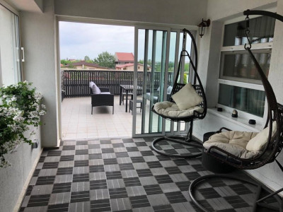READY TO MOVE// 3 CAMERE CU TERASA 50MP// SPITAL FUNDENI
