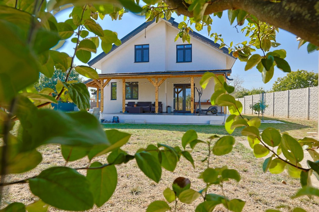 De vanzare vila moderna 5 camere, teren 1.100mp - Moara Vlasiei, Ilfov