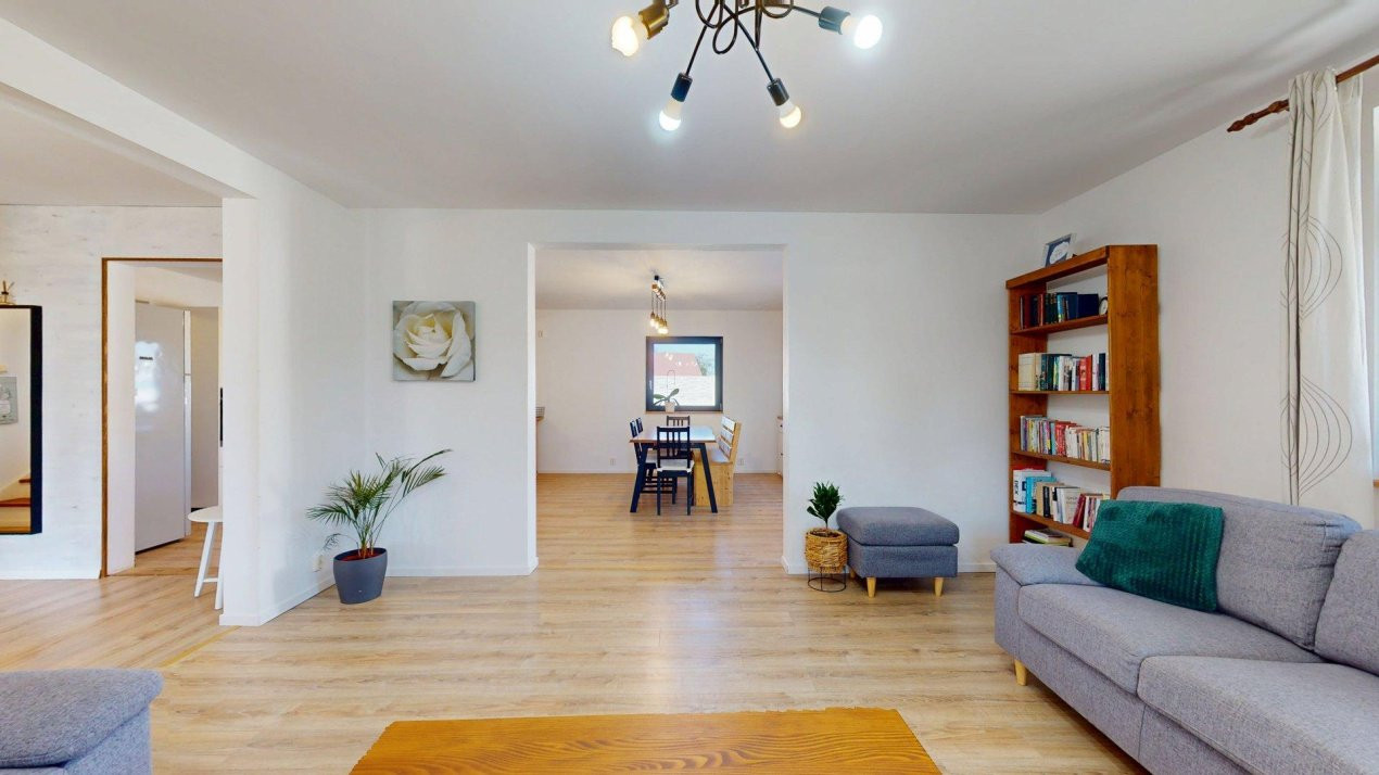 De vanzare vila moderna 5 camere, teren 1.100mp - Moara Vlasiei, Ilfov