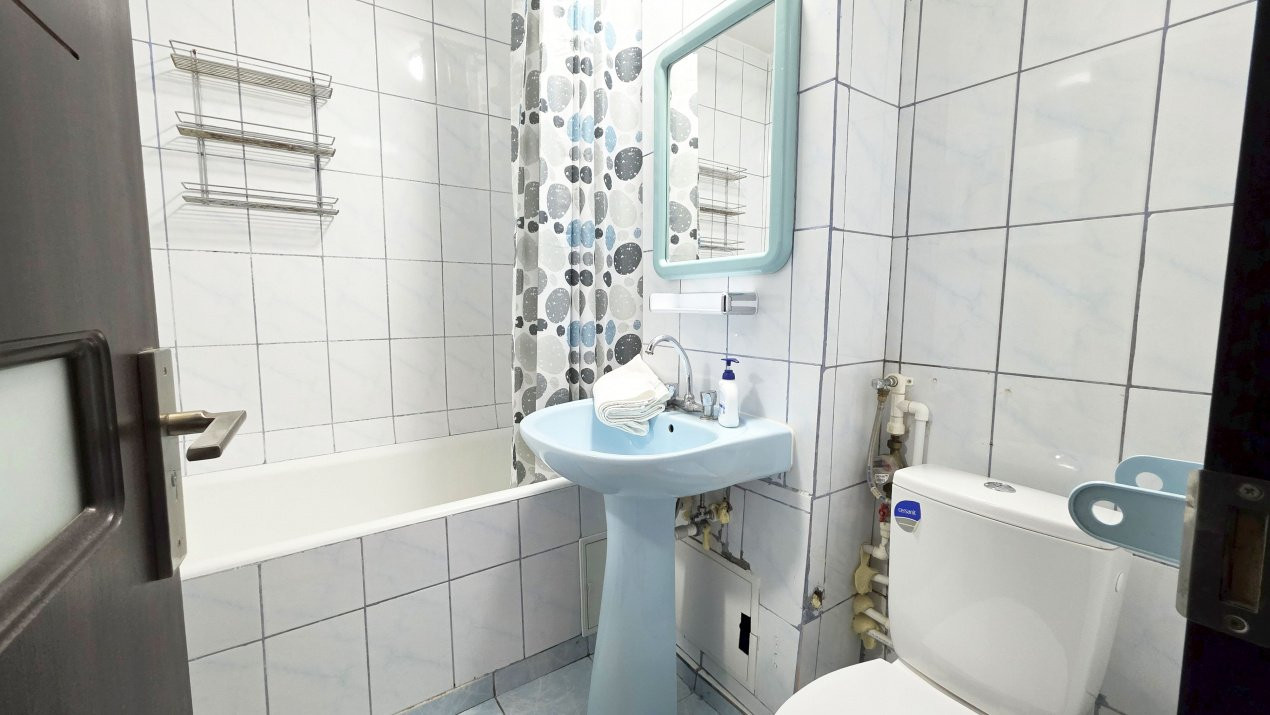 Decomandat, zona verde, pregatit pentru noua generatie