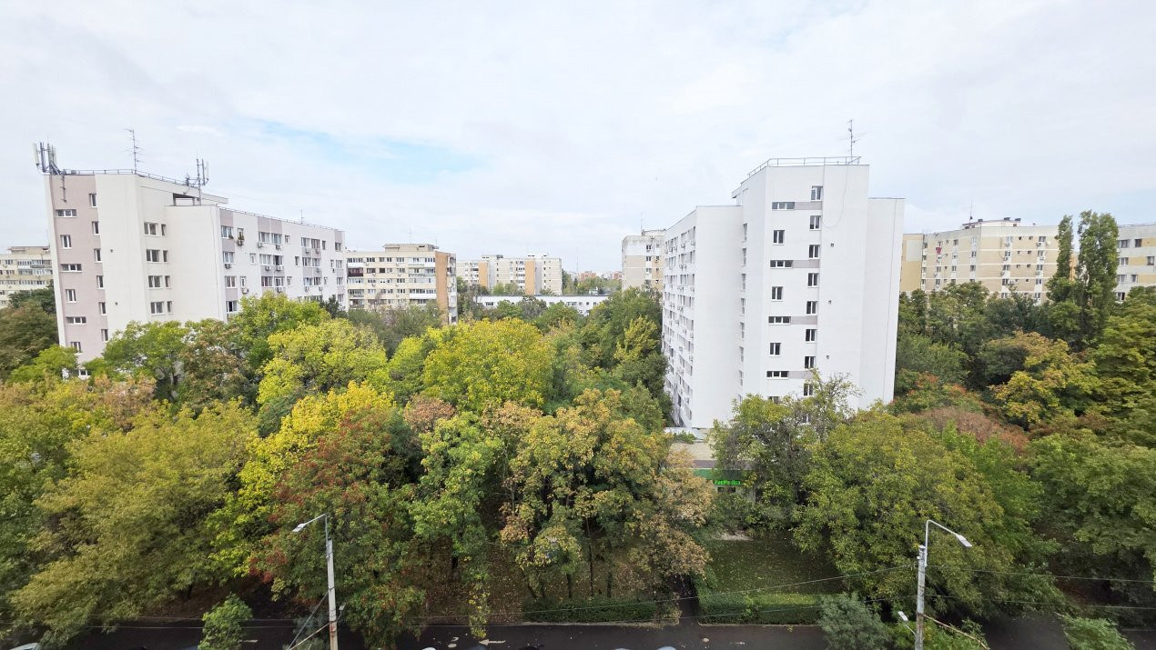 Decomandat, zona verde, pregatit pentru noua generatie
