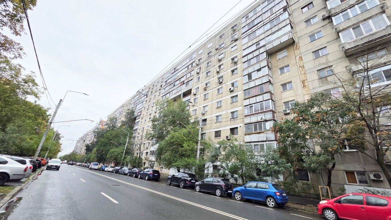 Decomandat, zona verde, pregatit pentru noua generatie