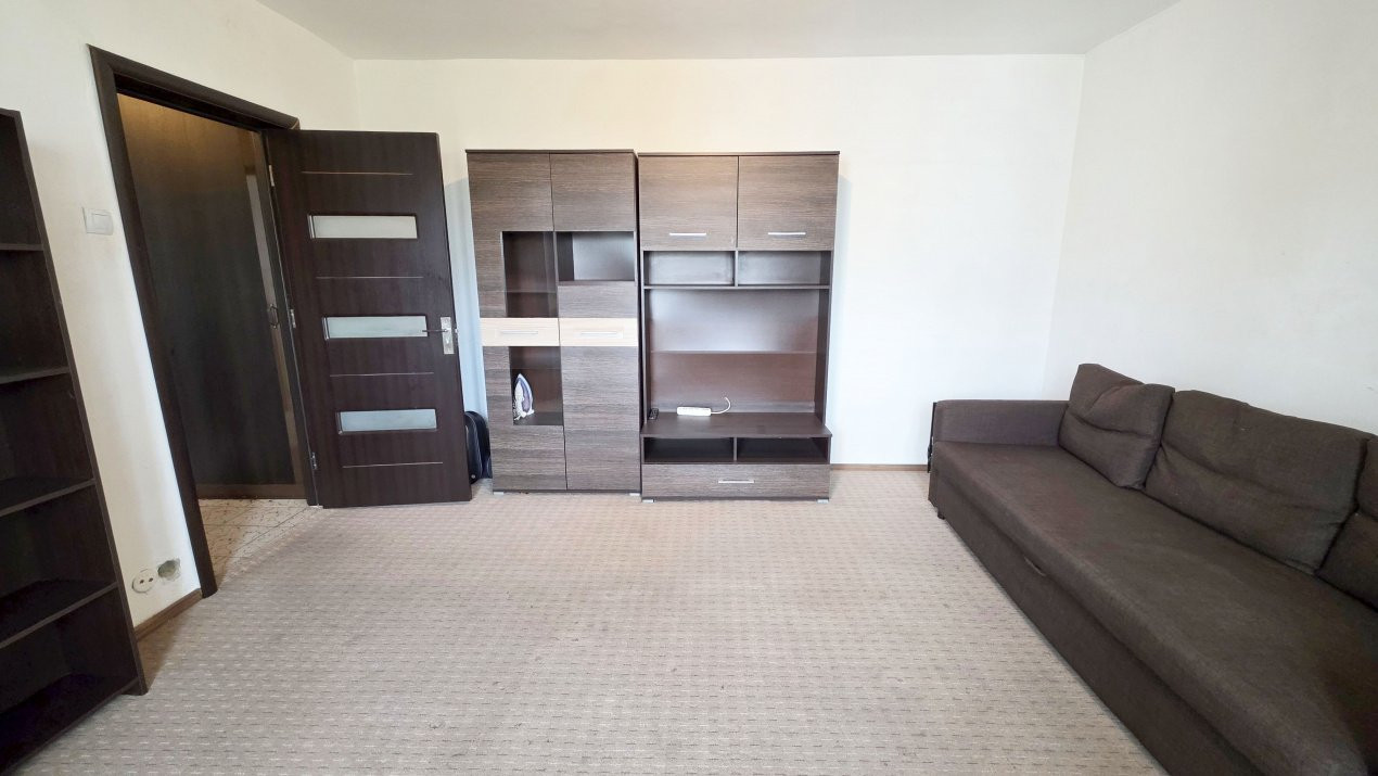Decomandat, zona verde, pregatit pentru noua generatie