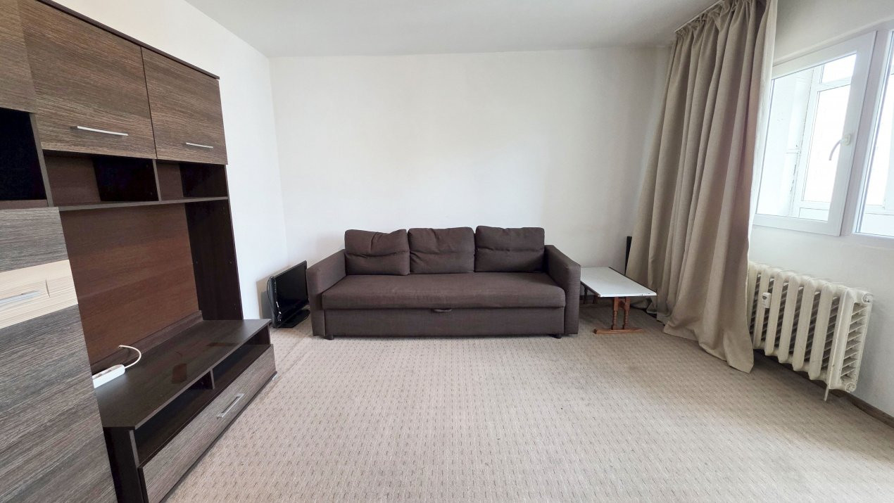Decomandat, zona verde, pregatit pentru noua generatie