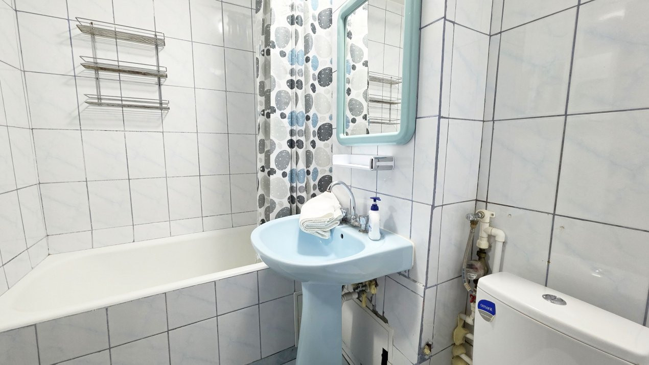 Decomandat, zona verde, pregatit pentru noua generatie