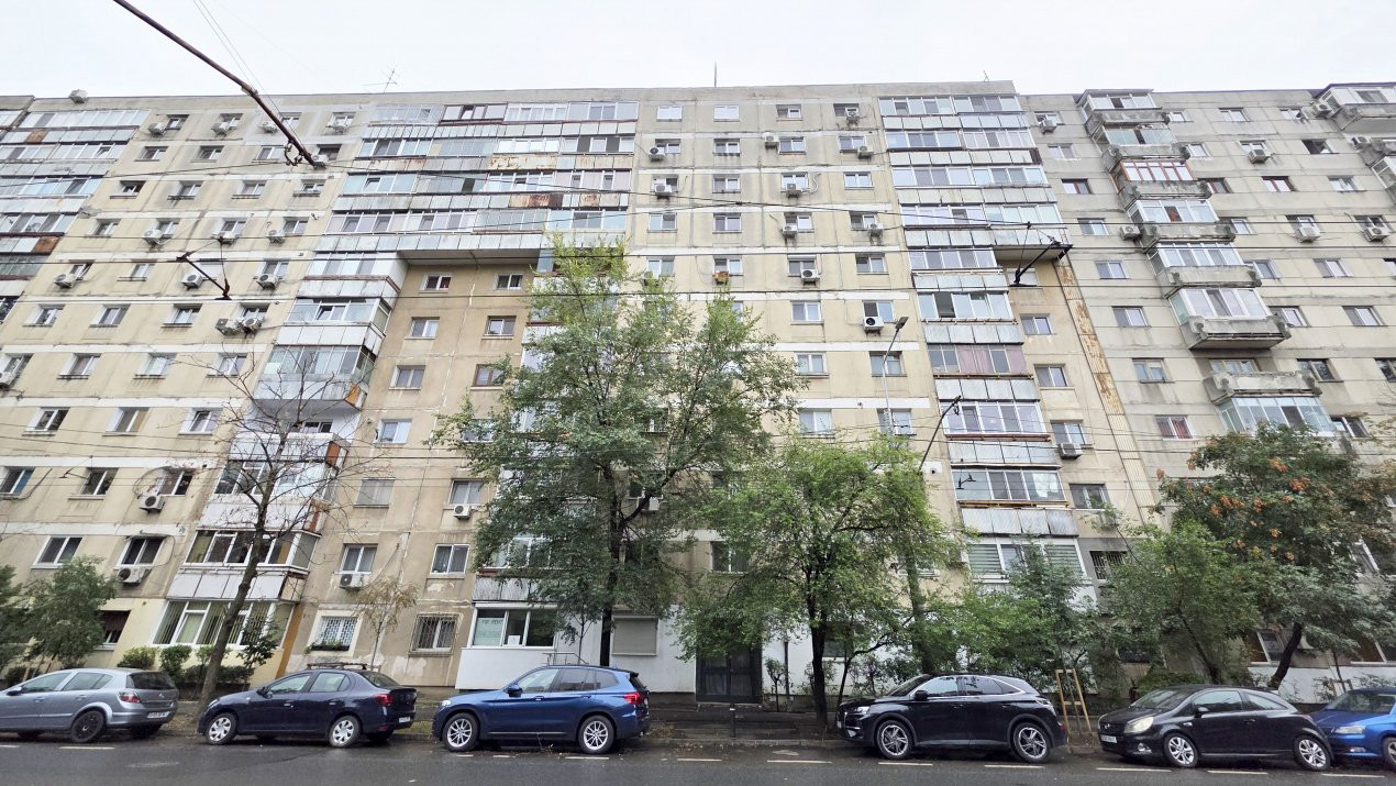 Decomandat, zona verde, pregatit pentru noua generatie
