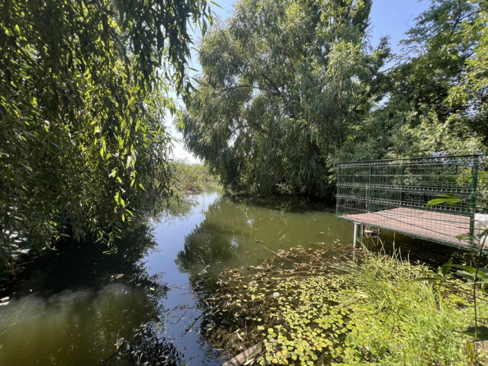Teren Manastirea Snagov. Deschidere lac. Front stradal 30 metri. 