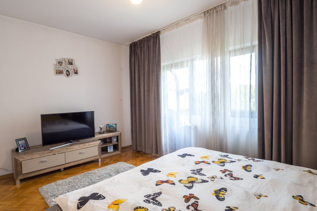 Vila individuala 7 camere Afumati, rezidentiala sau HoReCa, curte 608mp