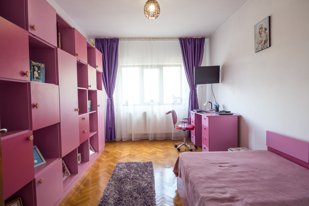 Vila individuala 7 camere Afumati, rezidentiala sau HoReCa, curte 608mp
