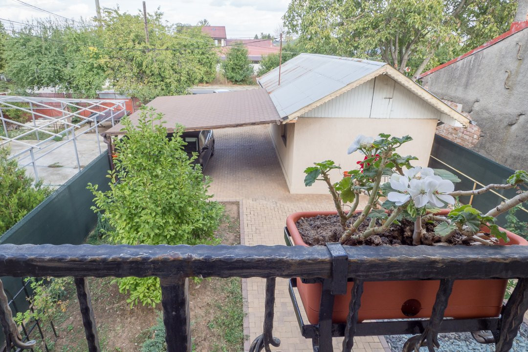 Vila individuala 7 camere Afumati, rezidentiala sau HoReCa, curte 608mp