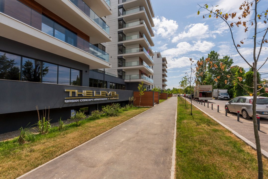 Apartament 3 camere mobilat cu 2 locuri parcare Nord 